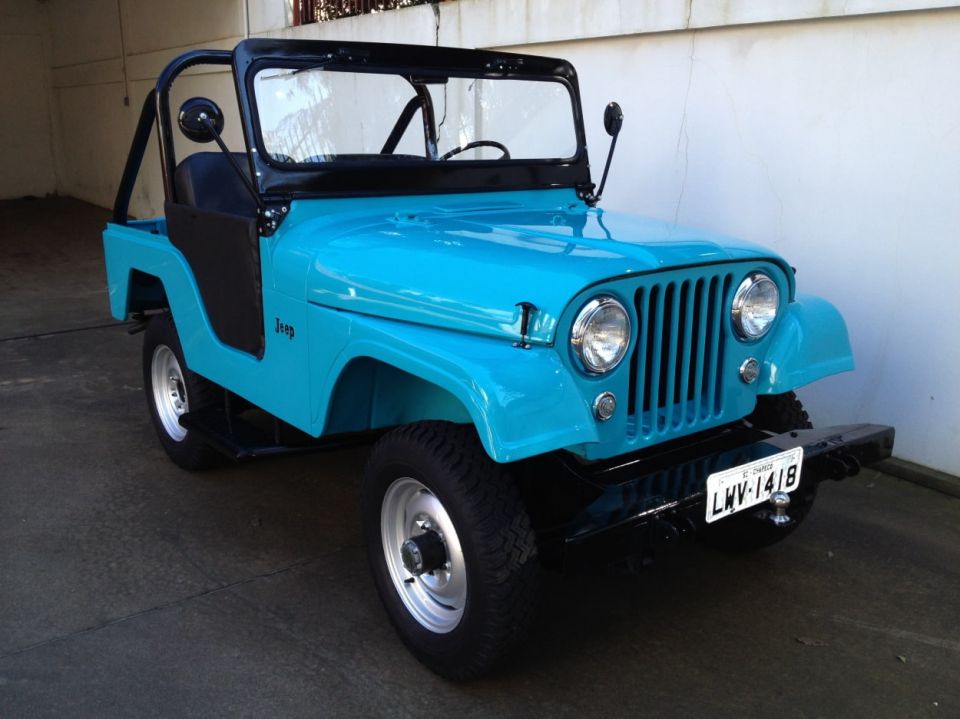 Motocar Motos - Jeep Willys (Ano 65) - Todo original, pertence a famlia a mais de 30 anos. Na poca foi um dos nico 4x4